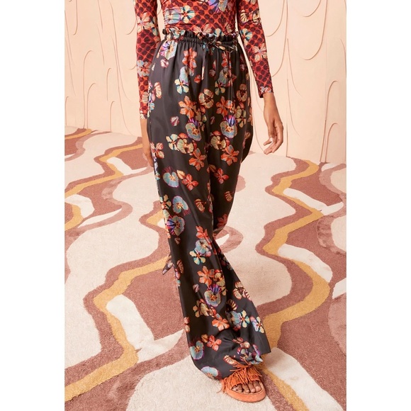 Ulla Johnson Wide-Leg Silk Floral Sawyer Pants - Picture 3 of 7
